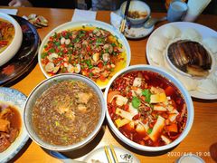 -盐帮食坊•小河帮川菜(四川师大店)