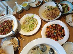 -严记小天府酸菜鱼(西四路店)