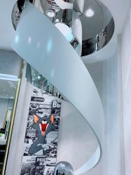 -Kraemer Paris  苏豪路易士·嘉玛发廊