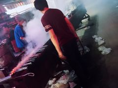 -清真磊磊烧烤老店(饮虎池街34号店)