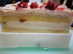 -红宝石·鲜奶小方·海派西点房(丰庄店)