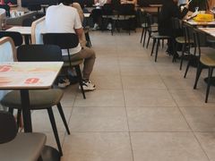 大堂-德克士(信誉楼店)