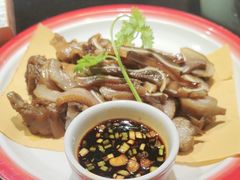 -东口码头·烧鸽子·鱼头泡饼·地方菜(金鹰悦城店)