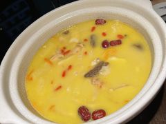 -江上荟·创意中国菜(绿地缤纷城店)