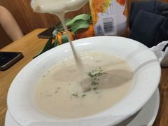 -萨莉亚(百信广场店)
