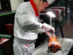 -皇城根·鲁菜济南菜·吊炉烤鸭·炒鸡鱼头(济南旗舰店)