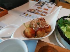 -花漫里日式餐厅(城东中骏店)