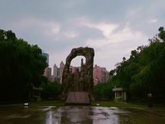 -上海市龙华烈士陵园
