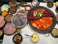 -卤校长老火锅(杨家坪直营店)
