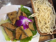 -塔兰齐新疆孜然火锅(鲤鱼山路店)