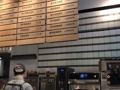 -喜茶(上海打浦桥日月光gelato lab+店)