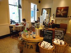 -星巴克臻选(广州沙面店)