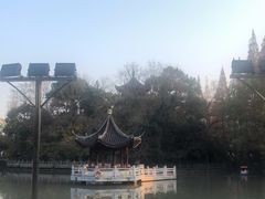 -汇龙潭