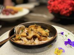 拌海螺-海派悦庭·海胆烧麦·新融合菜(凯德广场店)