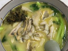 招牌黄鱼面-明呈黄鱼面馆(斜土路店)