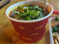 -江三王记牛杂馆(总店)