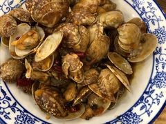 -江城燕子大排档(江汉路步行街店)