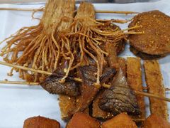 -小街曹师傅砂锅麻辣烫(亚泰大街店)