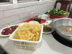 -粤潮牛肉火锅店(江南大道店)