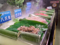 -领鲜活海鲜榴莲自助火锅(东门店)