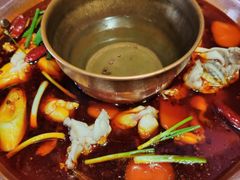 -巴四老城区炭火蛙锅(张江店)