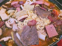 -炙韩料理·部队锅专门店