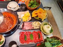 -由衷贵州酸汤牛肉火锅(新桥店)