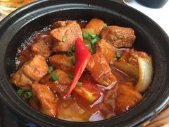 -Lanterns Vietnamese Restaurant