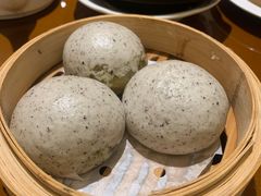 -广州中心皇冠假日酒店·百粤楼