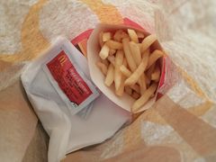 -麦当劳(中山公园龙之梦店)
