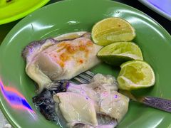 -明记烧鱼美味店