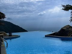 -三亚亚龙湾人间天堂鸟巢度假村