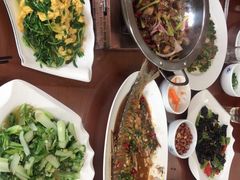 -漁耕小厨农家院(武当山店)