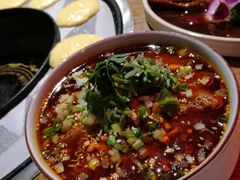 -三人行骨头王火锅(长寿店)