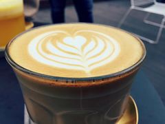 -UNI UNI(环亚凯瑟琳店)