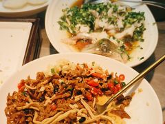 -鱼你相聚·河鲜馆(袁家岭店)