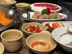 -小龙坎火锅(湖滨银泰in77店)