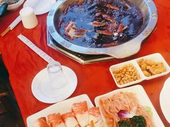 -山城年华老火锅(玉林店)
