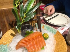 三文鱼刺身-披头士烧鸟居酒屋(王府井店)