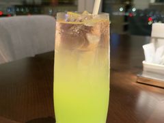 -深圳国际会展中心希尔顿酒店(前海华发冰雪世界店)