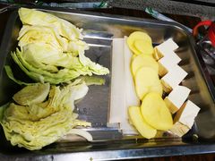 -超越炭火牛蛙火锅鸡(河东店)