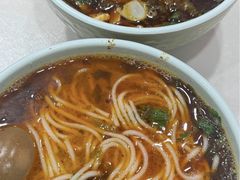 -全家福米线