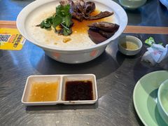 -潮界(LU·ONE凯德晶萃广场店)