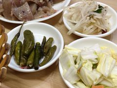 -闫家驴肉老店(华电一校店)