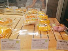 -奈雪的茶(市百一店)