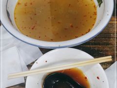 -金家小金碗云南过桥米线