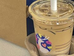 -瑞幸咖啡(东方广场中庭店)