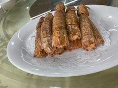 带膏赖尿虾-旺富东海大酒楼(海鲜街店)