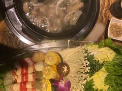 -润泽园椰子鸡(汇一城店)