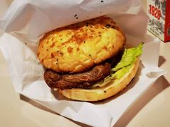 -必胜客(万坤图精选店)